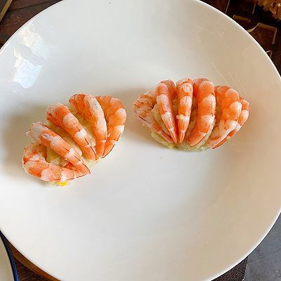 火紅燈籠蝦 一道點亮餐桌的吉祥海味